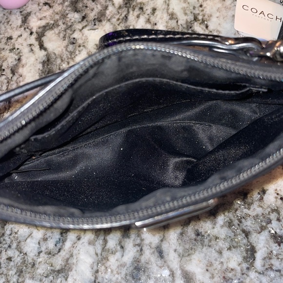 Variety of coach wallets/wristlets - Picture 3 of 7